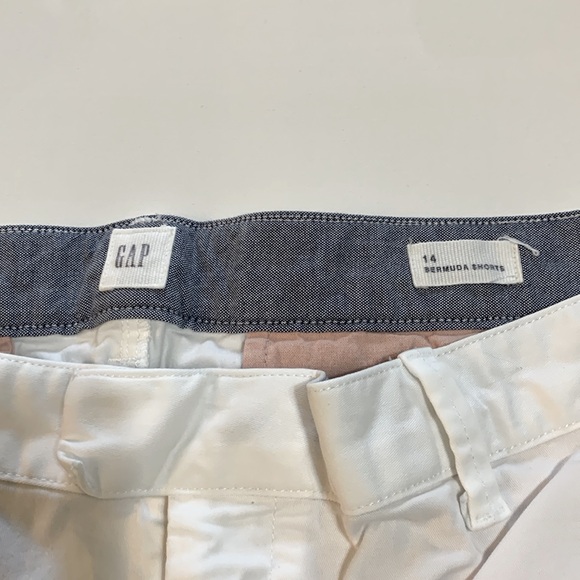 Gap Bermuda Shorts, size 14 white - Picture 3 of 6